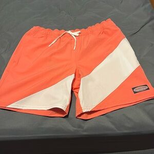 Vineyard Vines Swim Trunks - Men’s Medium